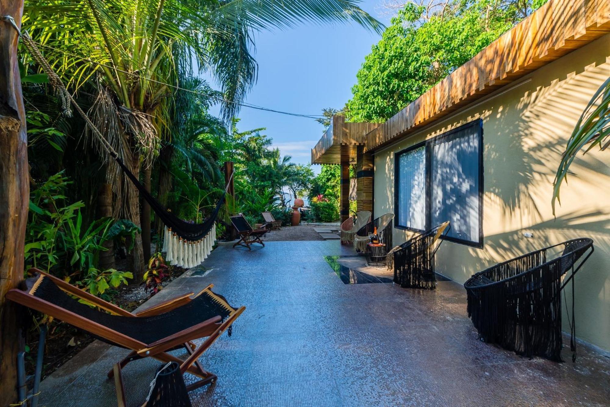 Ocho Artisan Bungalows (Adults Only) Tamarindo Eksteriør billede