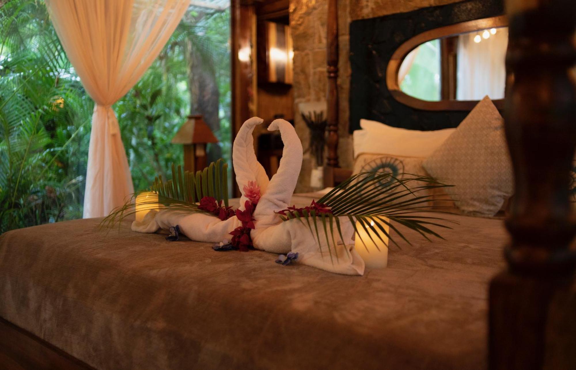 Ocho Artisan Bungalows (Adults Only) Tamarindo Eksteriør billede