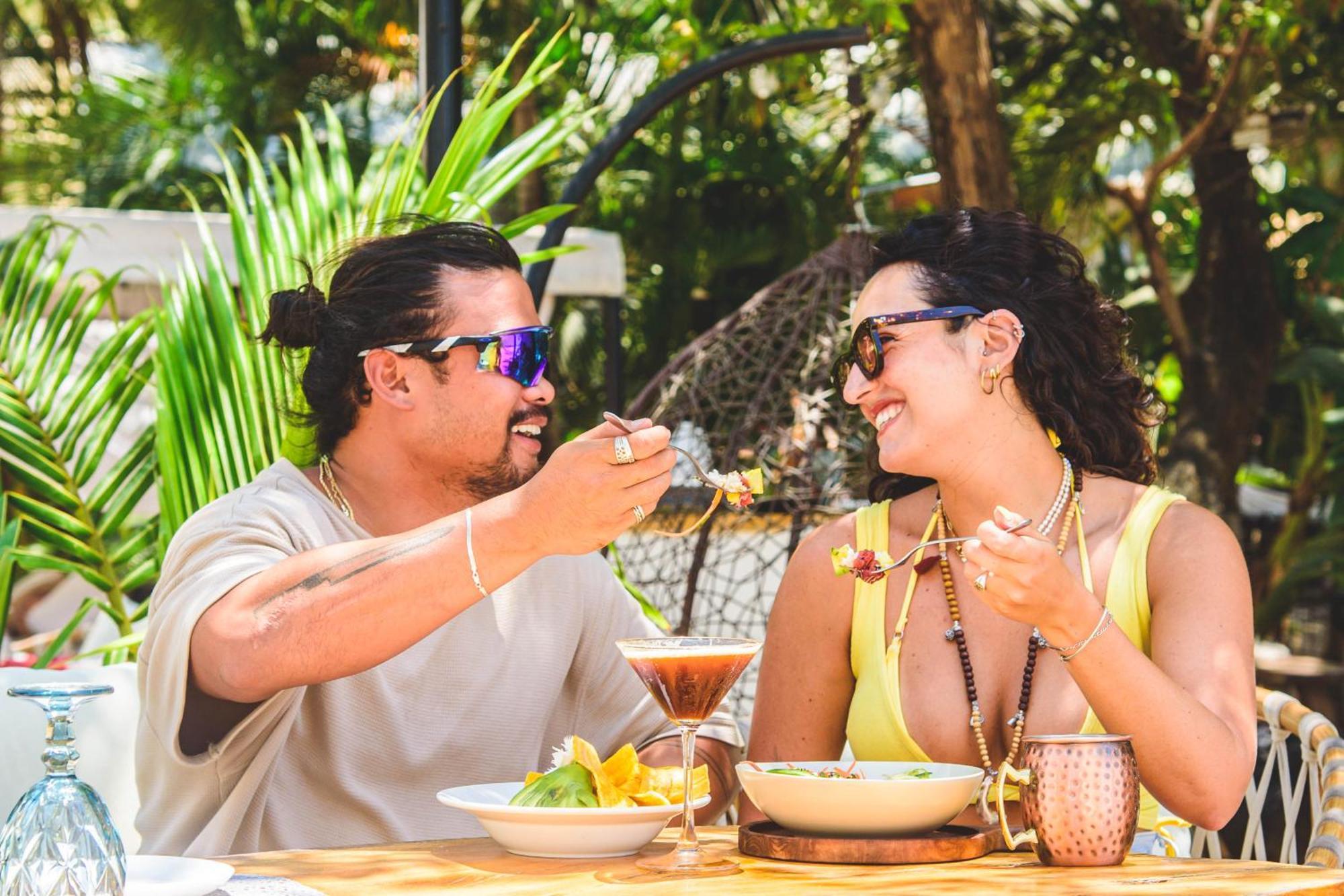 Ocho Artisan Bungalows (Adults Only) Tamarindo Eksteriør billede