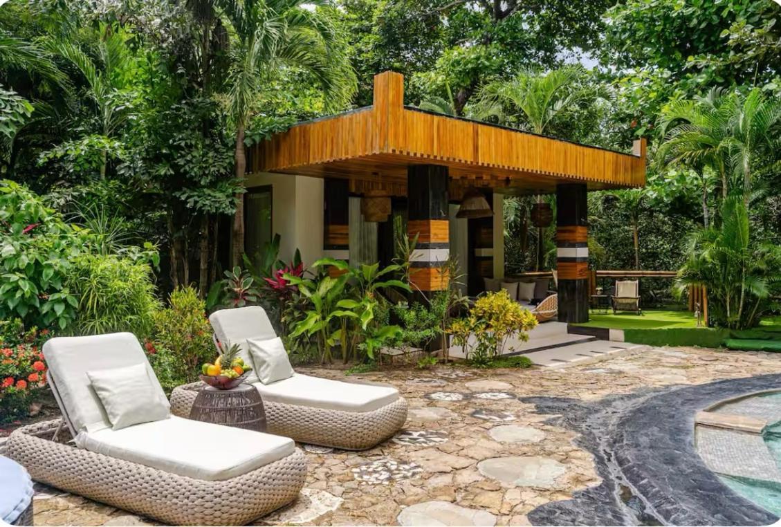 Ocho Artisan Bungalows (Adults Only) Tamarindo Eksteriør billede